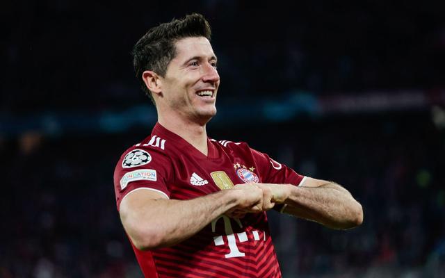 辽宁男篮11分大胜！杨鸣拒绝爆冷，布朗21分爆发，威尔斯21分（辽宁男篮11分取胜！杨鸣稳阵拒冷门，布朗轰21分，威尔斯同砍21分）