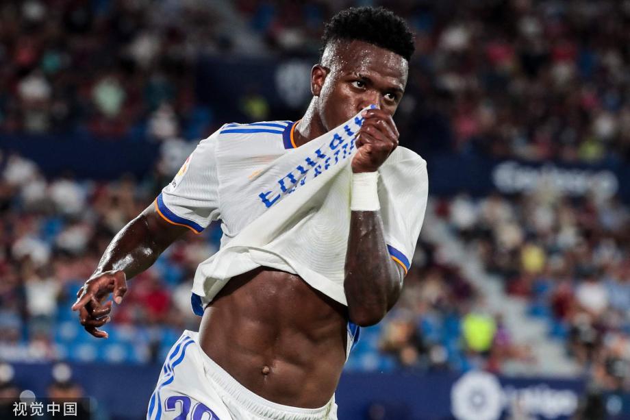 戴维：我一直在努力适应新国家和意甲，进球是我来尤文的目的（戴维：为适应新国家与意甲不断努力，加盟尤文只为进球）