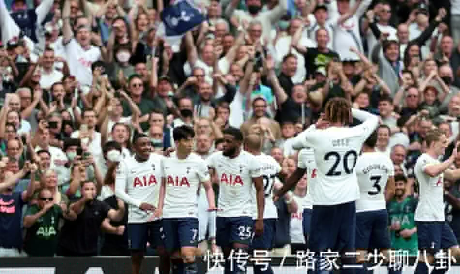 萨拉赫利物浦生涯对阵10支球队进球上双，成队史第二人（萨拉赫利物浦生涯面对10队进球上双，队史第二位达成者）