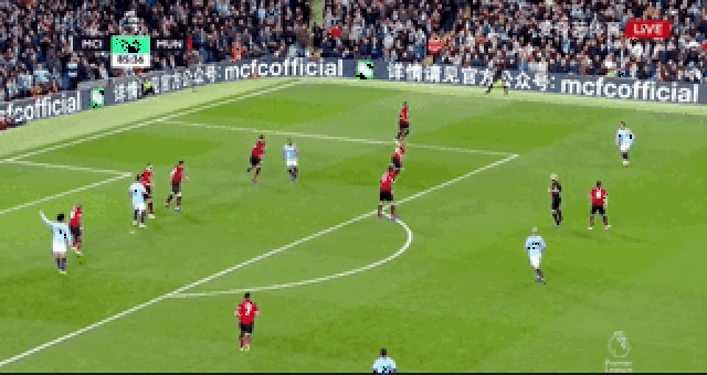 LNG官方：打野选手xiaofang与俱乐部友好协商后正式离队（LNG官宣：经友好协商，打野选手xiaofang正式离队）