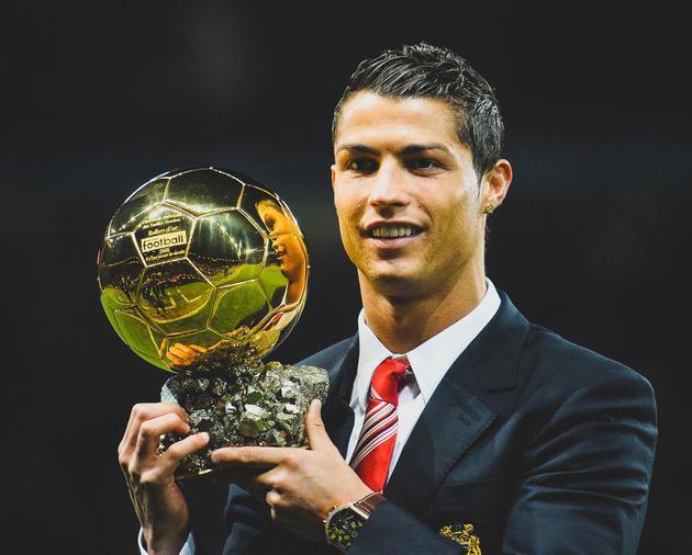 篮球CBA球队完成新赛季阵容搭建（CBA球队新赛季阵容搭建完成）